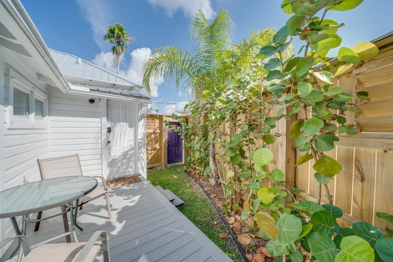 Updated Early 1900S 2Br Cottage Walking Distance To Downtown With Onsite Parking St. Augustine Exterior photo